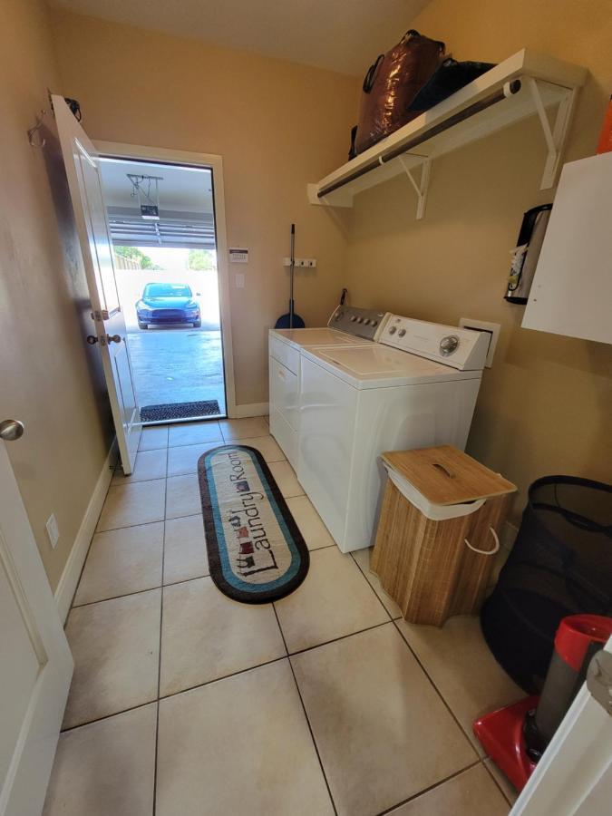 Modern, Private, Smart 4 Bedroom Condo In Desirable Location In Mcallen With Pool! Bagian luar foto